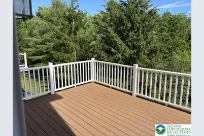 1096 Sparrow Way, Upper Macungie Township, PA 18031 - Photo 17