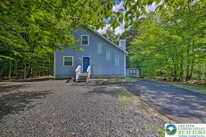 9253 Westwood Drive, Coolbaugh Twp, PA 18466 - Photo 1