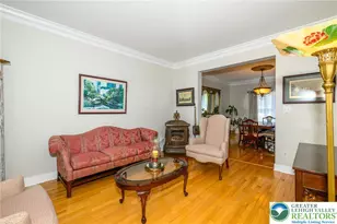 5331 Greenbriar Dr, Hanover Twp, PA 18017 - Photo 7