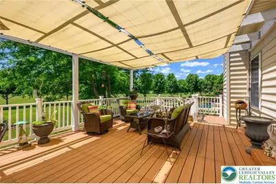 5331 Greenbriar Drive, Hanover Twp, PA 18017 - Photo 35