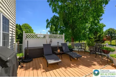 5331 Greenbriar Drive, Hanover Twp, PA 18017 - Photo 37