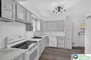 1914 S Wood St, Allentown City, PA 18103 - Photo 9