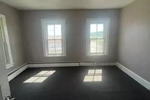 206 N 2nd St, Lehighton, PA 18235 - Photo 15