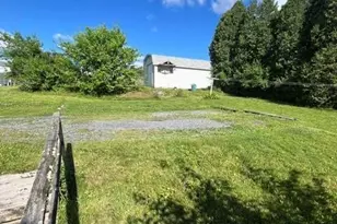 204 N 2nd St, Lehighton, PA 18235 - Photo 5