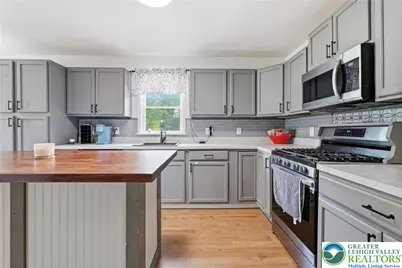 732 Bushkill Center Road, Bushkill Twp, PA 18064 - Photo 11