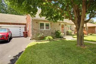 1256 Ridge Ave, Whitehall Township, PA 18052 - Photo 3