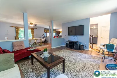 2014 Gorden Ridge Drive, Price Twp, PA 18302 - Photo 13