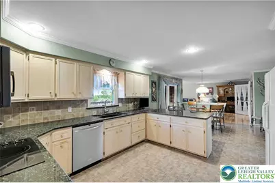 3755 Lindy Drive, North Whitehall Township, PA 18069 - Photo 13