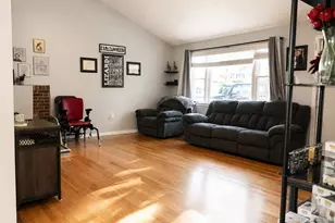 179 Darcy Dr, Chestnuthill Twp, PA 18353 - Photo 9