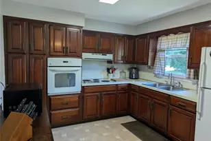 2650 Clover Dr, Easton, PA 18045 - Photo 5