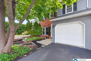 239 Village Walk Dr, Macungie Boro, PA 18062 - Photo 3