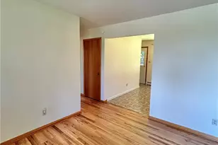 1201 Verona Dr, Plainfield Township, PA 18072 - Photo 5