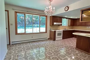 1201 Verona Dr, Plainfield Township, PA 18072 - Photo 9