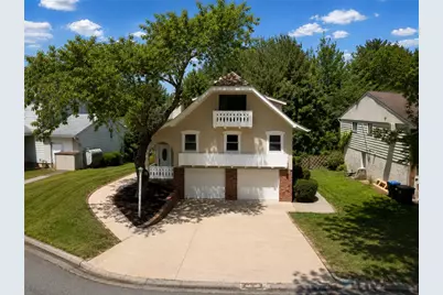 1423 Garden Avenue, Salisbury Township, PA 18103 - Photo 3