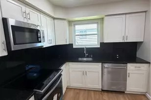 1423 Garden Ave, Salisbury Township, PA 18103 - Photo 17