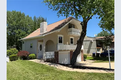 1423 Garden Avenue, Salisbury Township, PA 18103 - Photo 5