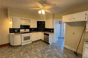 2238 Fairview Ave, Wilson Boro, PA 18042 - Photo 9