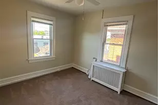 2238 Fairview Ave, Wilson Boro, PA 18042 - Photo 5