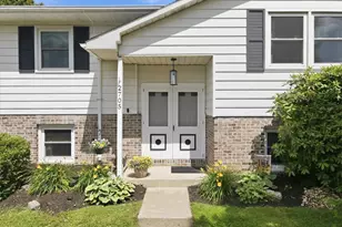 2705 Andrea Dr, Salisbury Township, PA 18103 - Photo 3