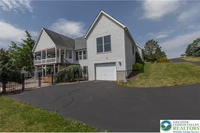 4684 York Drive, North Whitehall Township, PA 18069 - Photo 35