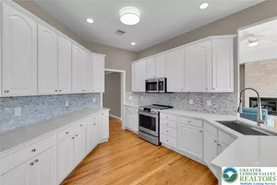 4684 York Drive, North Whitehall Township, PA 18069 - Photo 9