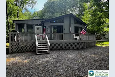 33 Eliot Lane, Penn Forrest, PA 18210 - Photo 3