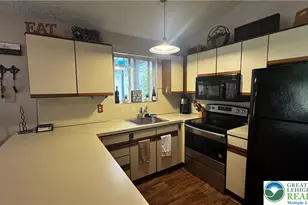33 Eliot Ln, Penn Forrest, PA 18210 - Photo 15