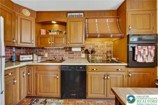 135 North St, Emmaus Boro, PA 18049 - Photo 21