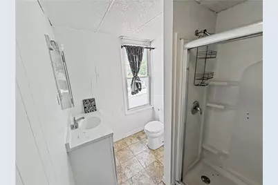 422 Carlton Avenue, Bethlehem City, PA 18015 - Photo 17