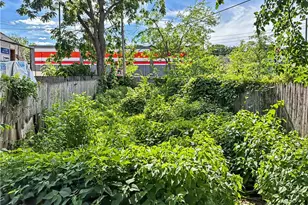 422 Carlton Ave, Bethlehem City, PA 18015 - Photo 25