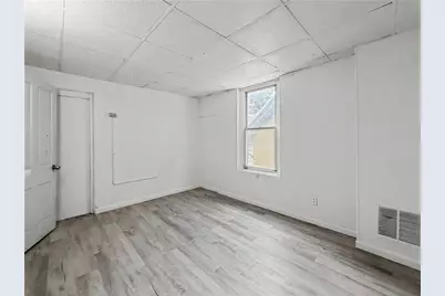 422 Carlton Avenue, Bethlehem City, PA 18015 - Photo 15