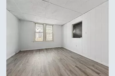 422 Carlton Avenue, Bethlehem City, PA 18015 - Photo 5