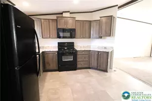 287 Birchwood Ln, Ross Twp, PA 18353 - Photo 5