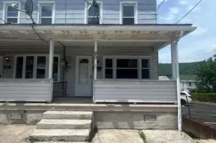 80 W Center St, Nesquehoning, PA 18240 - Photo 1