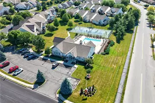 6616 Blue Heather Ct, Lower Macungie Township, PA 18062 - Photo 53