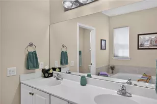 6616 Blue Heather Ct, Lower Macungie Township, PA 18062 - Photo 29