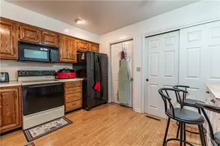 117 Stephanie Dr, Palmer Twp, PA 18045 - Photo 15
