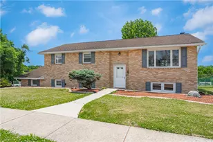 3036 S 6th Ave, Whitehall Township, PA 18052 - Photo 3