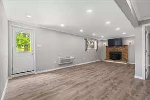 3036 S 6th Ave, Whitehall Township, PA 18052 - Photo 39