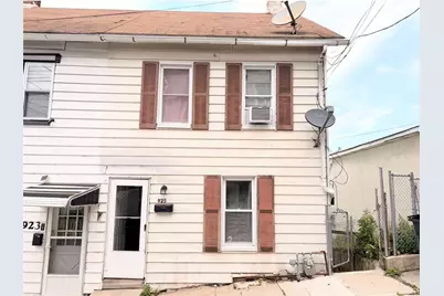 925 Sullivan Street, Bethlehem City, PA 18015 - Photo 1
