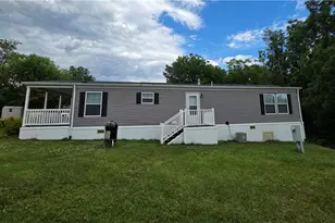4202 Silver Fox Ct, North Whitehall Township, PA 18069 - Photo 31