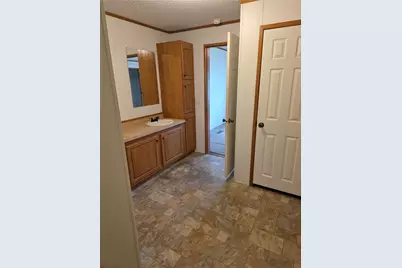 4202 Silver Fox Court, North Whitehall Township, PA 18069 - Photo 19