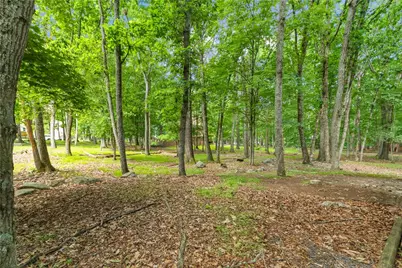 1422 Melrose Terrace, Stroud Twp, PA 18301 - Photo 3