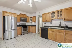 26 N Sixth St, Emmaus Boro, PA 18049 - Photo 9