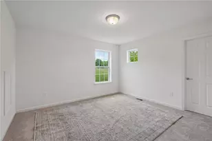 2529 Napa Dr, Forks Twp, PA 18040 - Photo 11