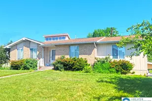 1401 Pennsylvania St, Allentown City, PA 18102 - Photo 5