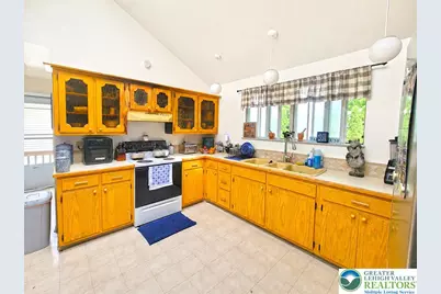 1401 Pennsylvania Street, Allentown City, PA 18102 - Photo 3