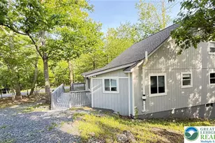 117 Clifton Dr, Bushkill, PA 18324 - Photo 3