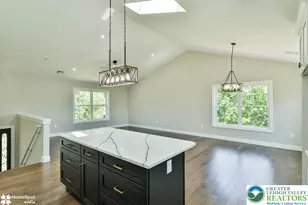 2212 Skyline Dr, Washington Township, PA 18080 - Photo 9