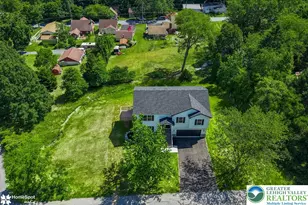 2212 Skyline Dr, Washington Township, PA 18080 - Photo 5
